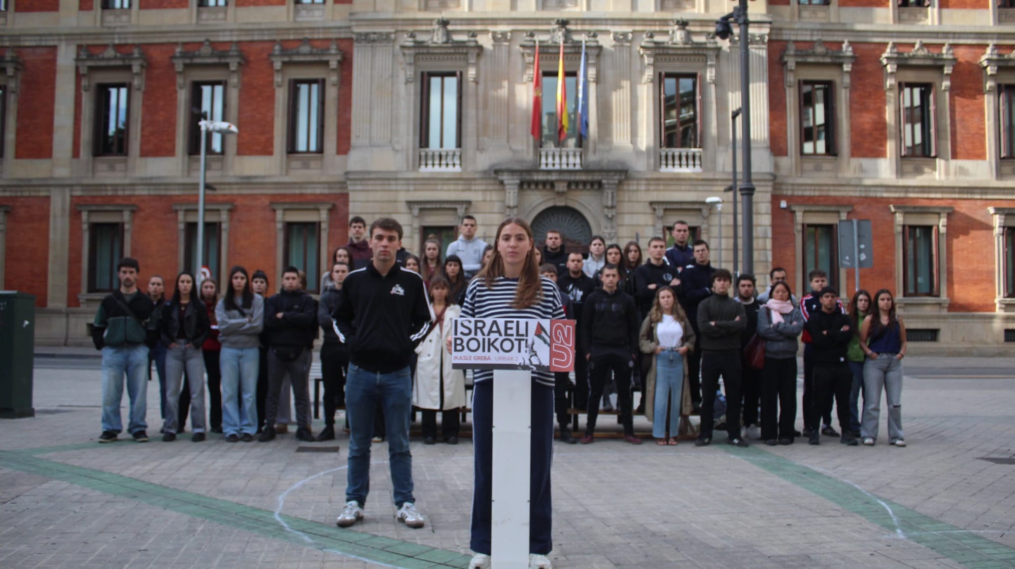Presentación de la huelga estudiantil del 2 de octubre en Euskal Herria. Foto: Ikasle Abertzaleak.