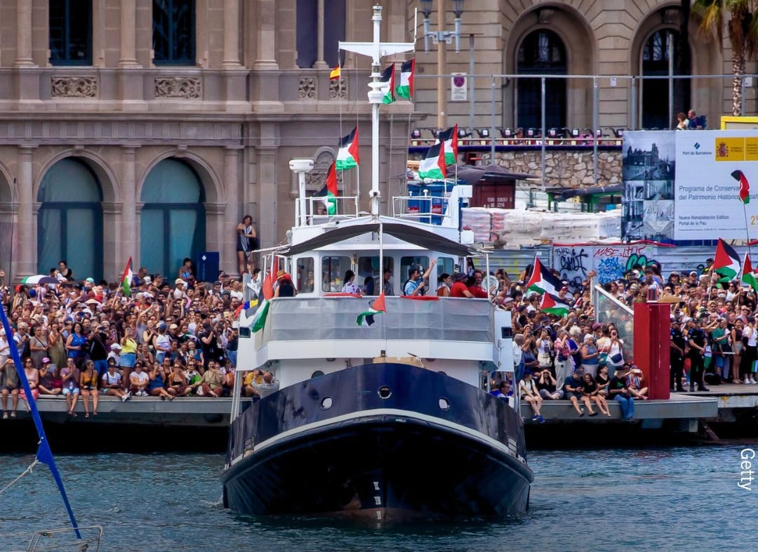 Global Sumud Flotilla zarpando del puerto de Barcelona, 31 de agosto de 2025. FOTO: Getty vía Amnistía Internacional.