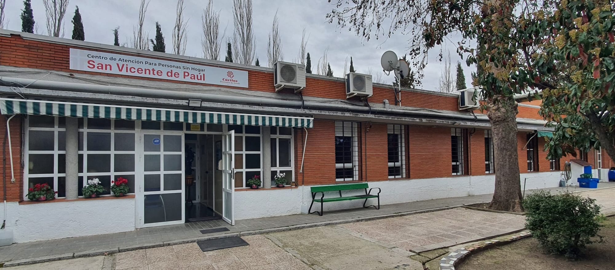Imagen de archivo de un centro de atención para personas sin hogar. Foto: caritas.es