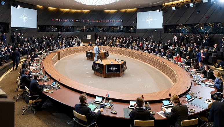 Imagen de archivo de una reunión de la OTAN. Foto: NATO.