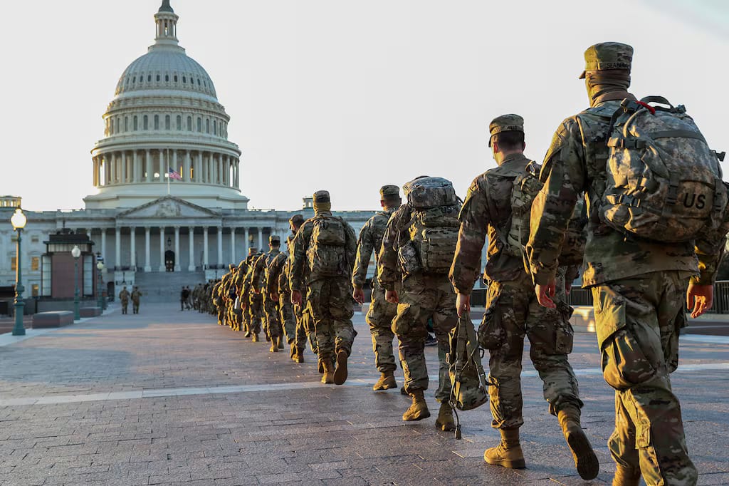 Imagen de archivo de miembros de la Guardia Nacional llegando al Capitolio en Washington, 2021. Foto: Tasos Katopodis/Getty Images