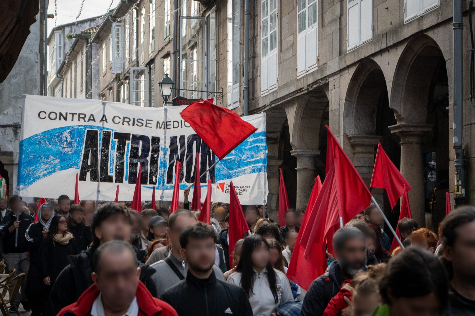 Bloque de la Coordinadora da Mocidade Socialista en la manifestación contra Altri. Foto: @CMSocialista_ (X)