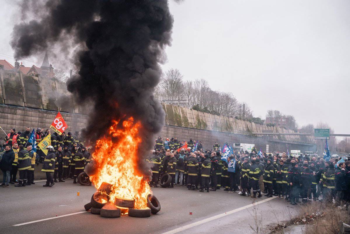 Movilización sindical de los bomberos del Nord. Foto: N/D