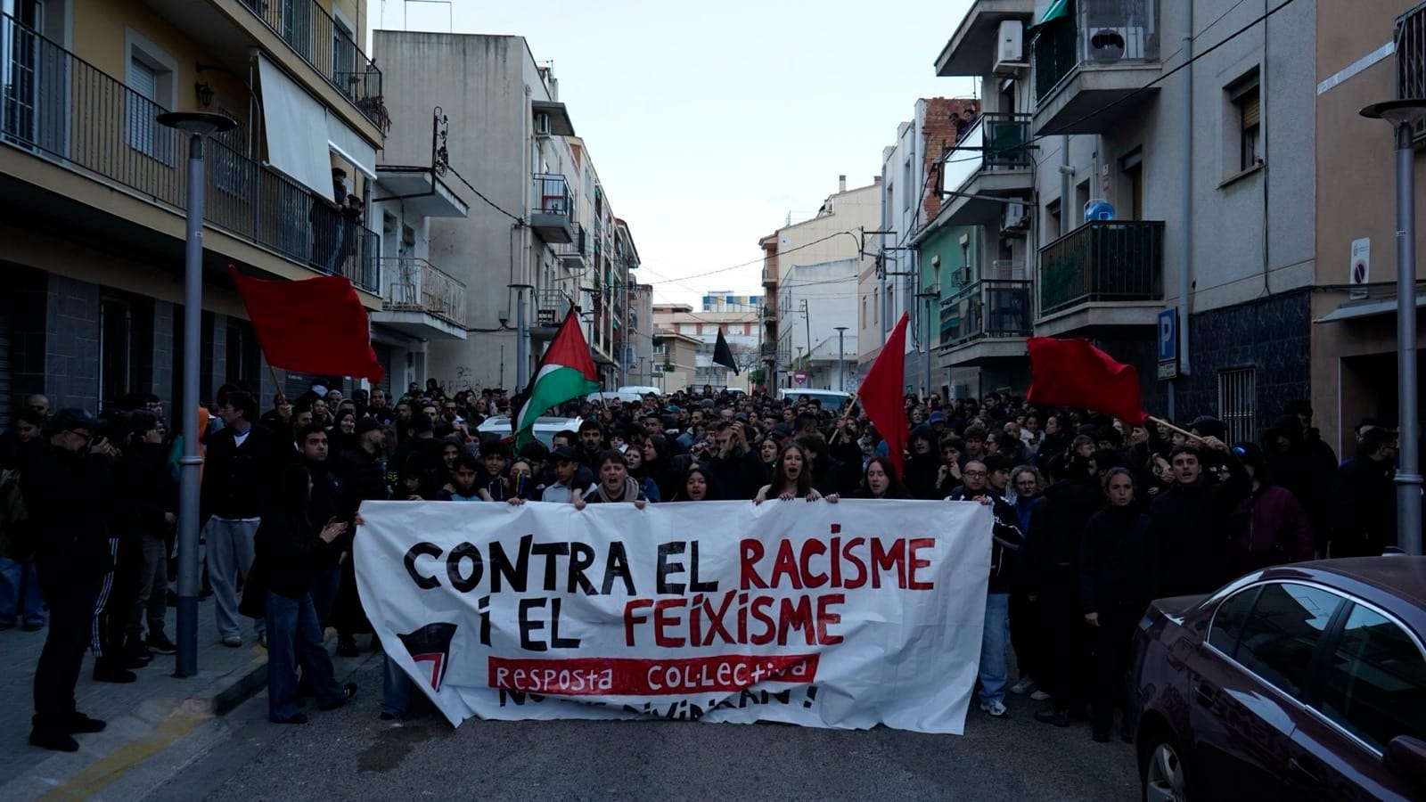 Manifestación antifascista contra Vox en Tarragona. Foto: OJS