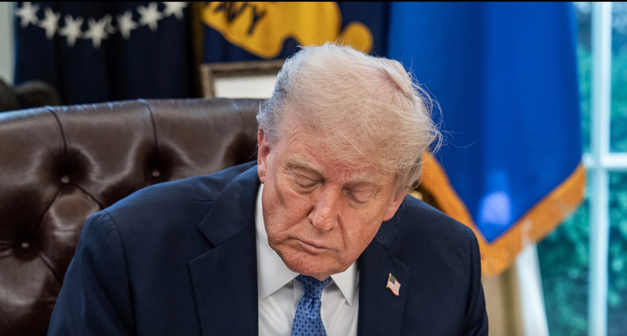 Trump exige un gasto militar récord de 1,5 billones de dólares