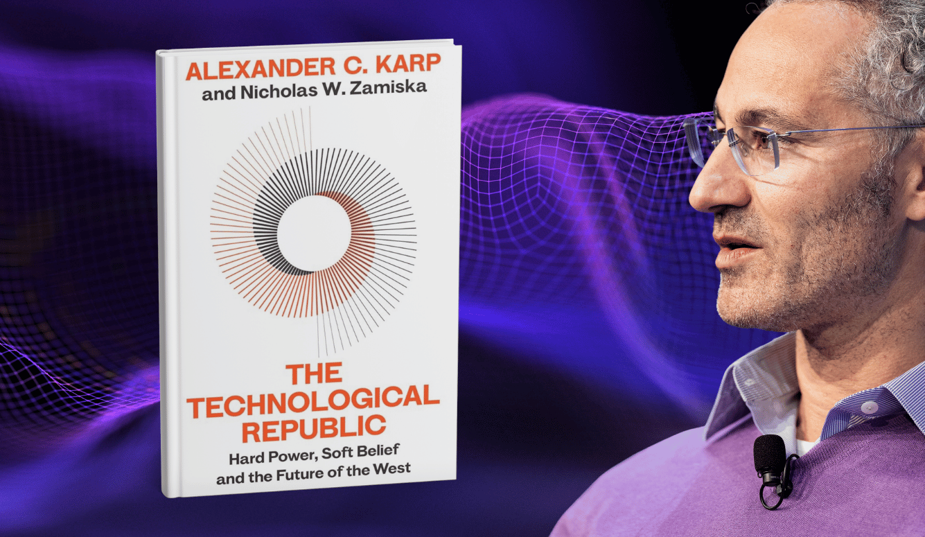 Imagen de archivo de Alexander C. Karp, consejero delegado de Palantir, y su libro The Technological Republic. Foto: The Old Reader