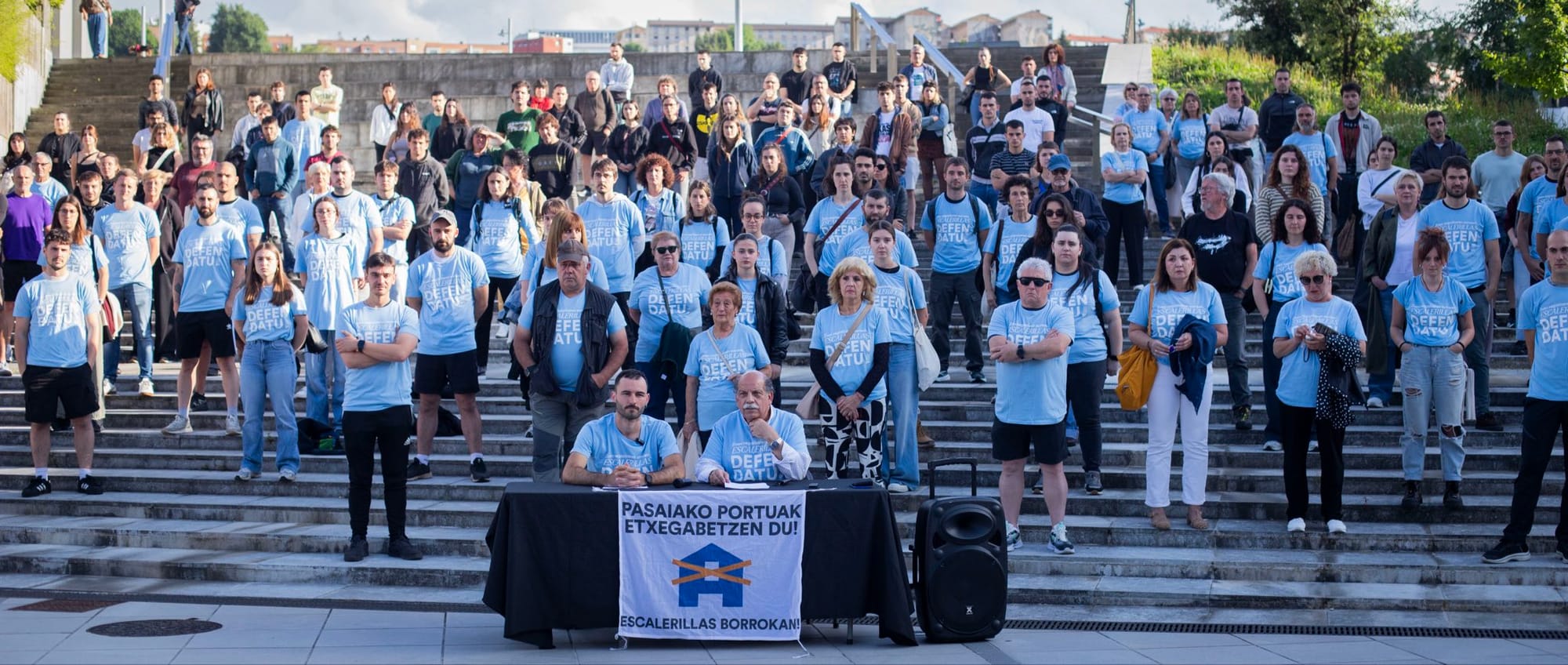 Comparecencia de los vecinos de Escalerillas. Foto: Euskal Herriko Etxebizitza Sindikatu Sozialista