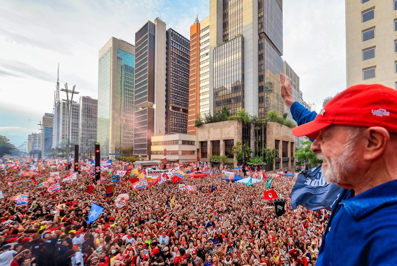 Lula da Silva en las elecciones presidenciales del 25-O. Foto: @ricardostuckert (X)