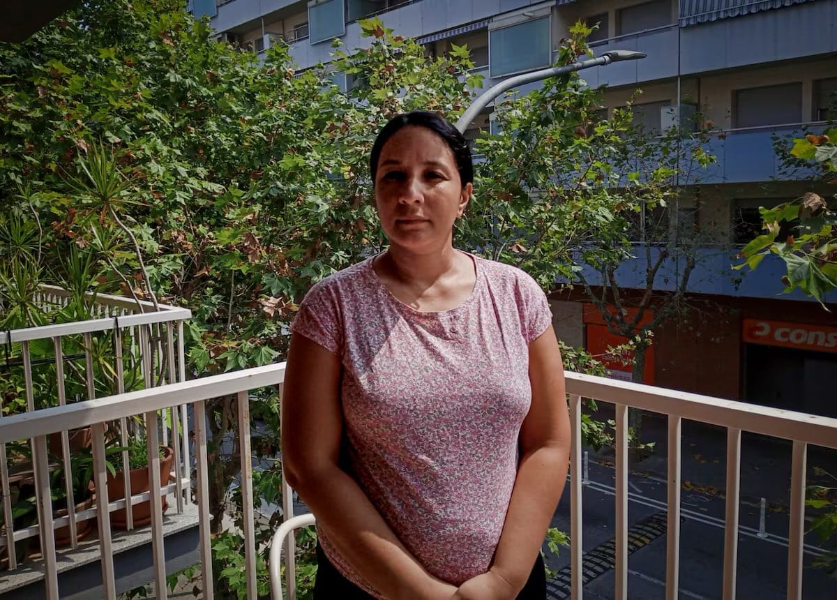 Ana, afectada por un rentista estafador en Mataró. FOTO: Sindicat d'Habitatge Socialista de Catalunya.
