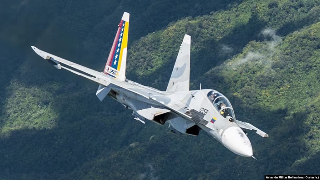 Imagen de archivo de uno de los aviones caza ruso Sukhoi 30-MK2 que posee Venezuela. Foto: Aviación Militar Bolivariana. 