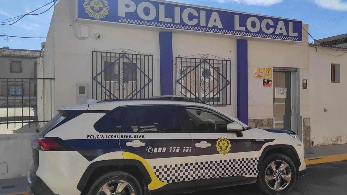 Imagen de archivo de la Policía Local de Benejúzar (Alacant, País Valencià). Foto: N/D