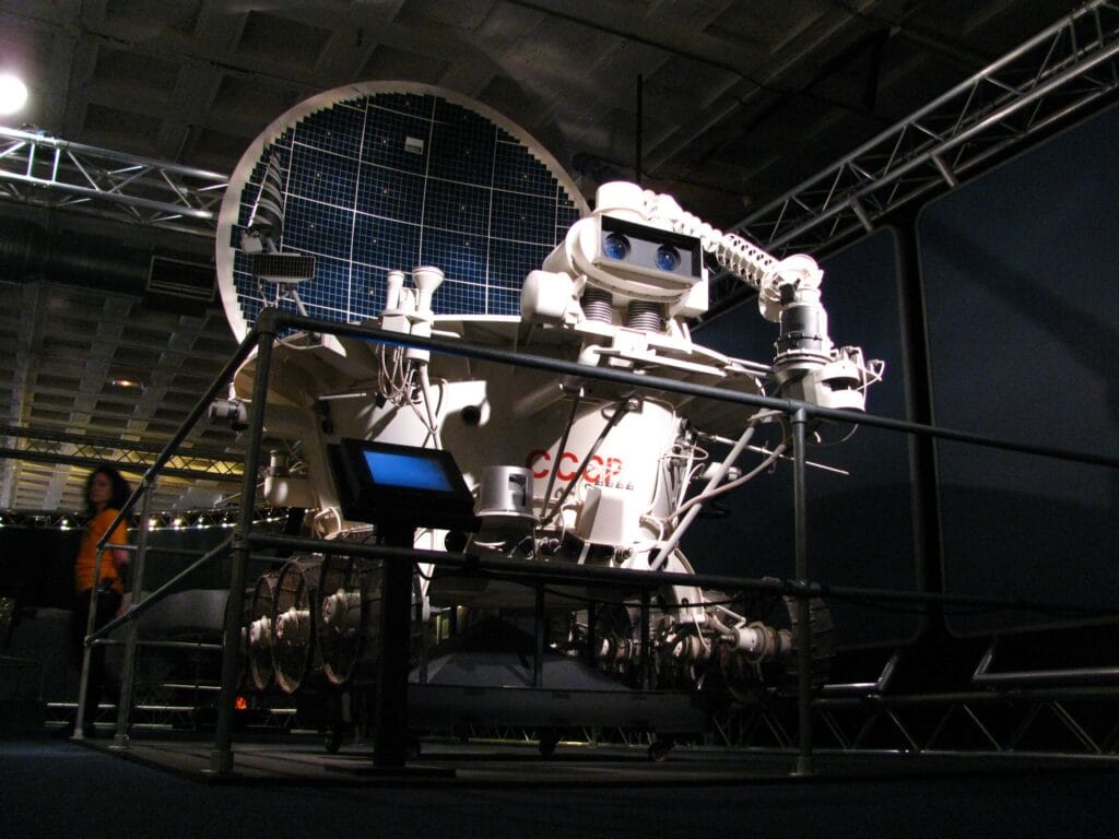 Un robot lunar soviético operativo desde 1970 abre debate sobre la propiedad espacial