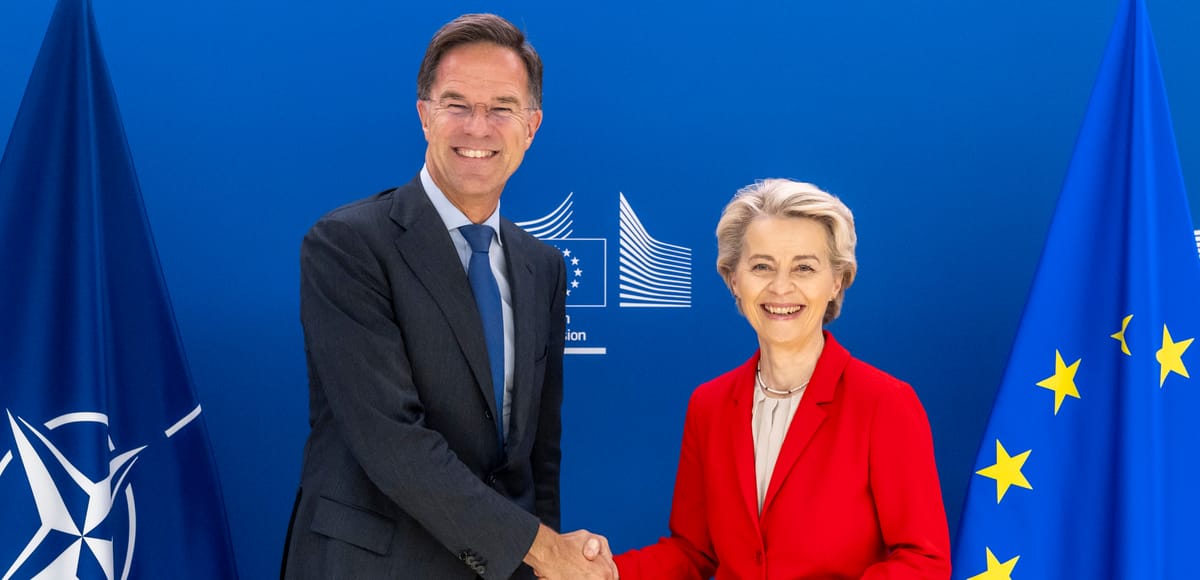 Imagen de archivo de Mark Rutte (OTAN) y Ursula Von der Leyen (Comisión Europea). Foto: OTAN