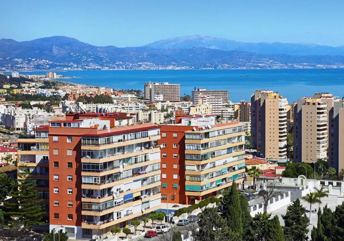 Imagen de archivo de una vista panorámica de Torremolinos (Málaga). Foto: ABC