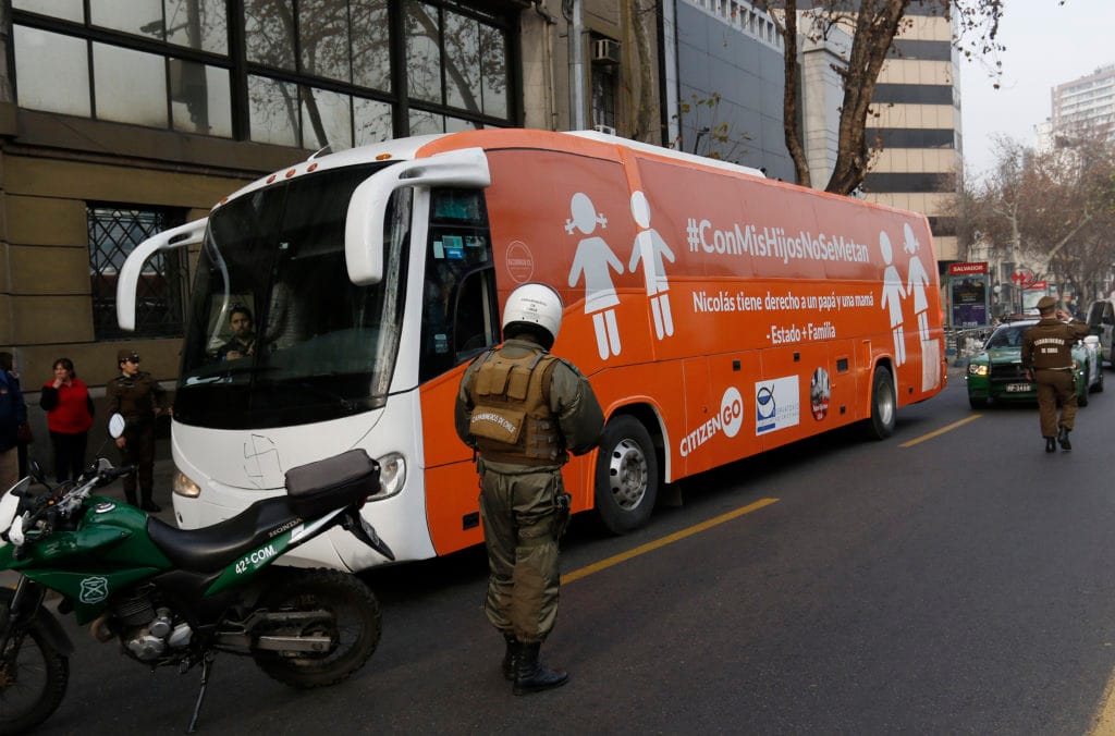 Imagen de archivo de un autobus de HazteOír. Foto: eldinamo.cl