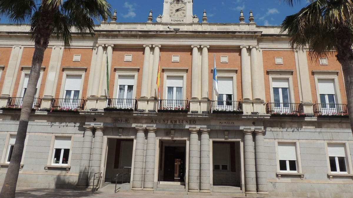 Imagen del ayuntamiento de la ciudad de Huelva. Foto: huelvainformación.es