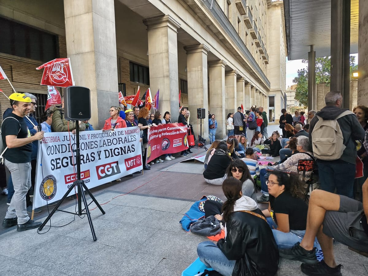 Movilización sindical del 23 de octubre en Aragón en el sector de protección y reforma de menores. Foto: CGT Aragón (X)