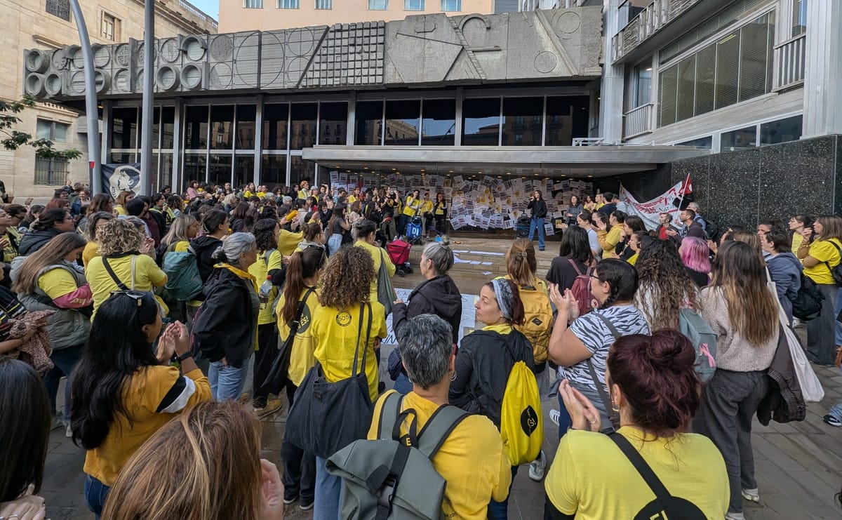 Protesta sindical del plantilla del Ayuntamiento de Barcelona. Foto: CGT