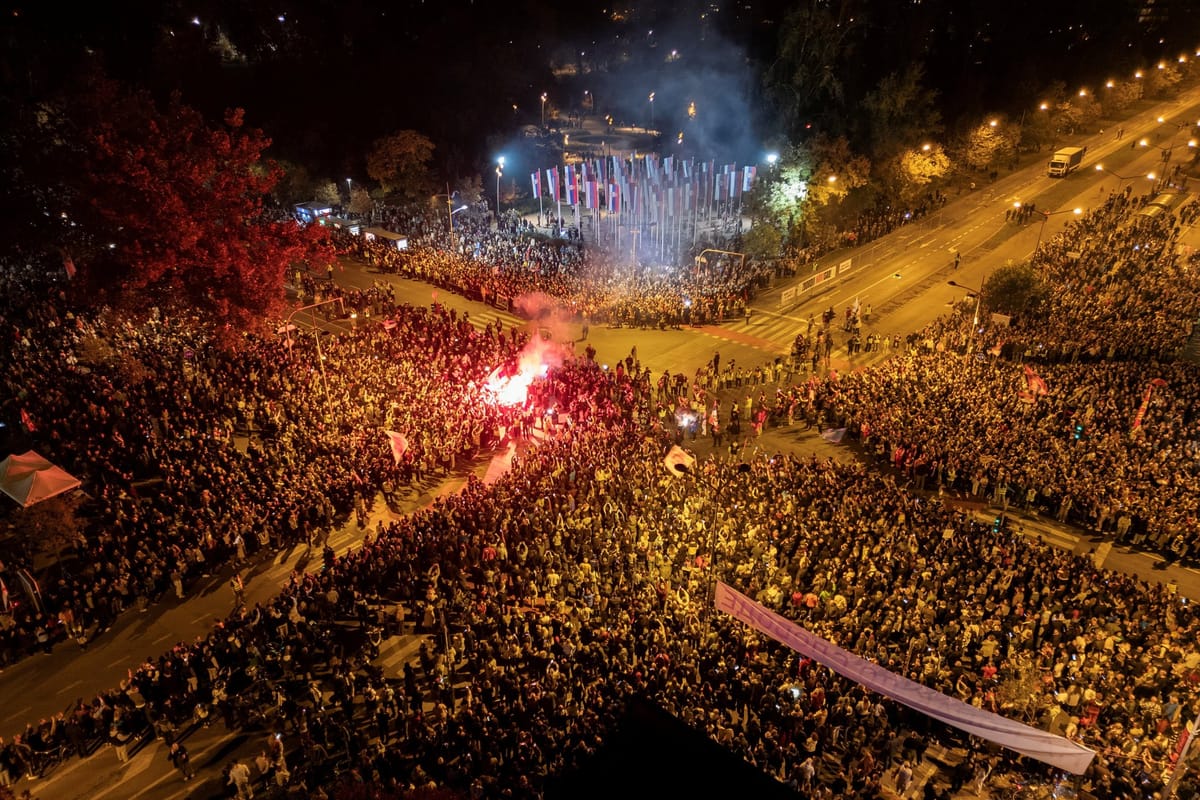 Protesta en Novi Sad (Serbia). Foto: Reuters