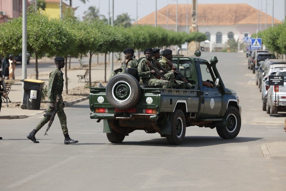 Imagen de archivo de militares en Guinea-Bissau. Foto: @BusInsiderSSA (X)