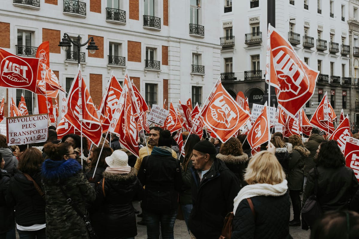 Imagen de archivo de una movilización sindical de UGT. Foto: Austin Kehmeier/Unsplash