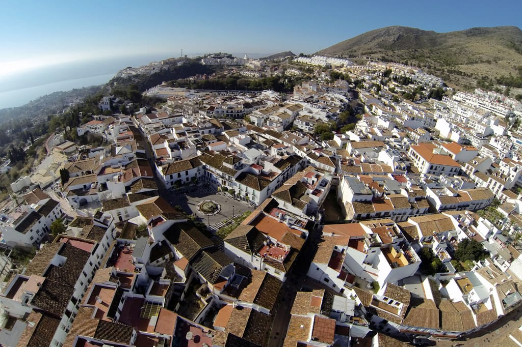 Detienen a un fascista en Benalmádena por retener, violar y torturar a una joven