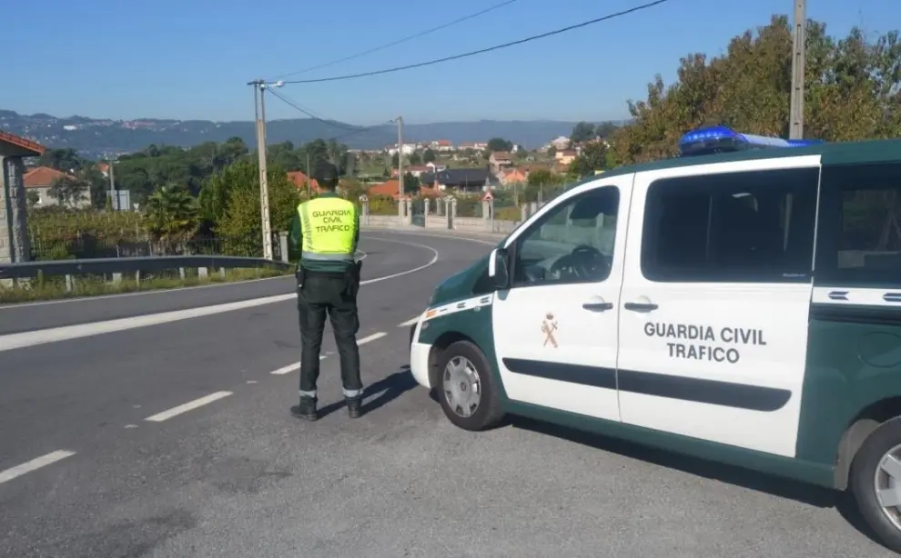 Imagen de archivo de un control de la Guardia Civil en Ourense. Foto: Ana Vázquez vía 20minutos.es