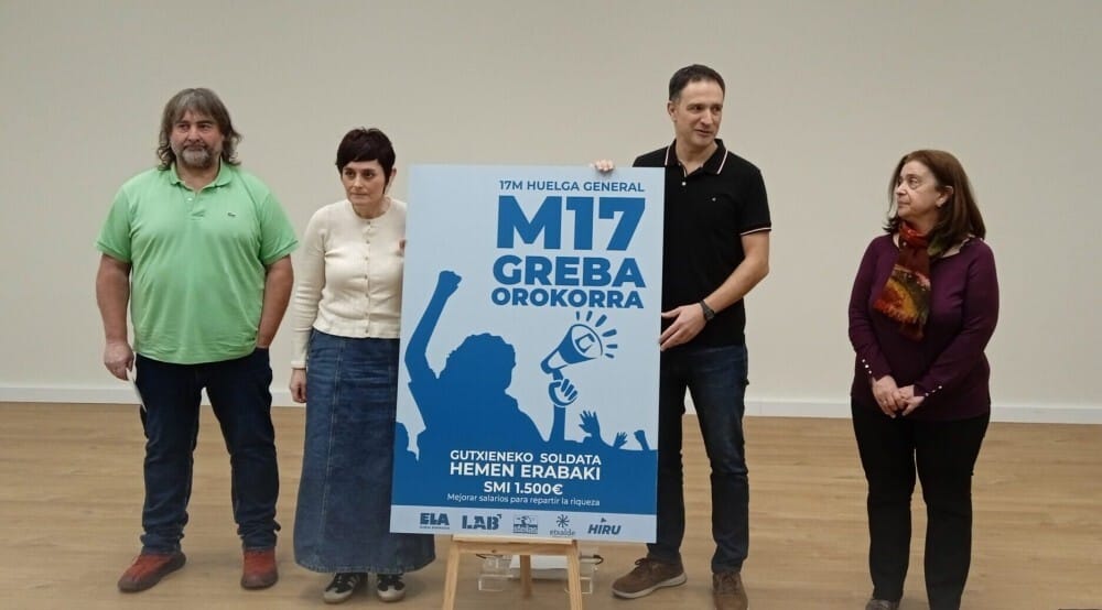 Representantes de los sindicatos presentan la huelga. Foto: Gedar Langile Kazeta