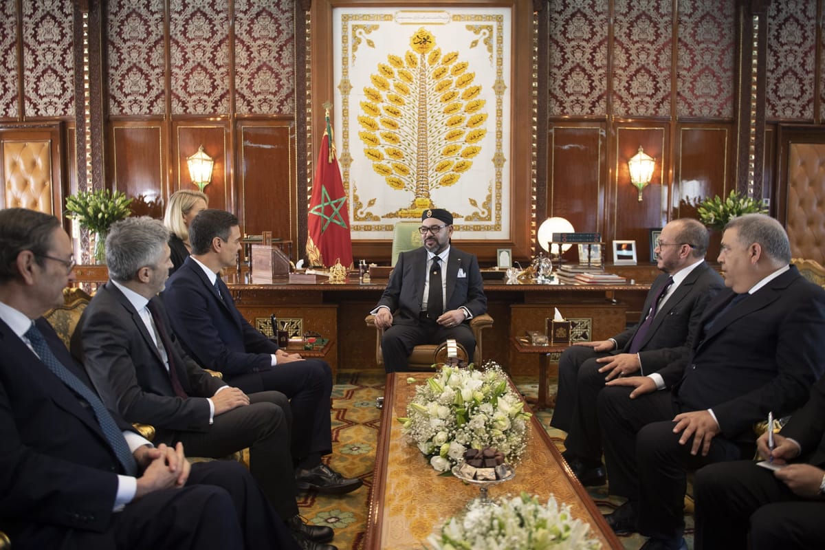 Imagen de archivo de Pedro Sánchez en su visita a Marruecos en 2018, cuando fue recibido por Mohamed VI | Foto: Moncloa