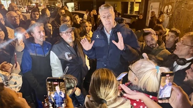 Imagen de la concentración convocada por Albiol. Foto: @FonsiLoaiza (X)