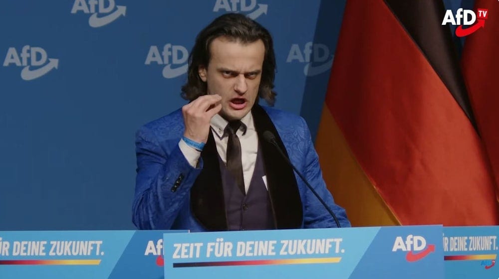 Imagen de archivo de Alexander Eichwald en el congreso fundacional de la AfD. Fotograma: AfDTv