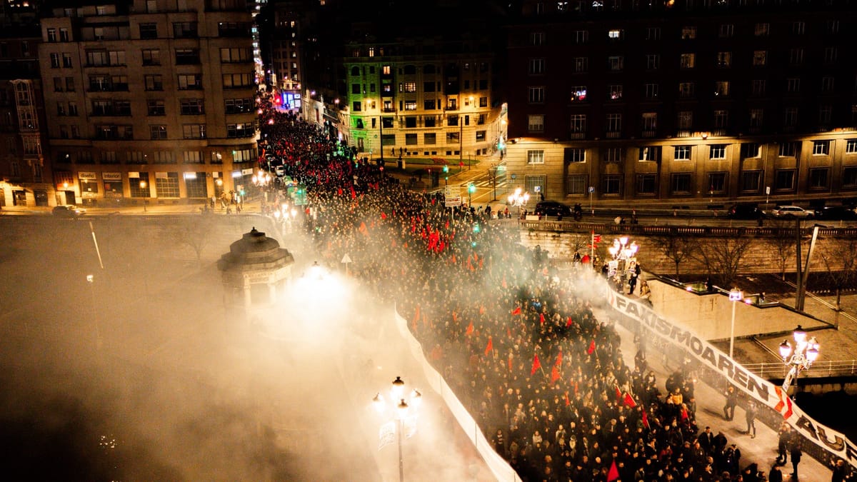 Manifestación de Gazte Koordinadora Sozialista del 31 de enero el Bilbo (Bizkaia). Foto: Gedar Langile Kazeta