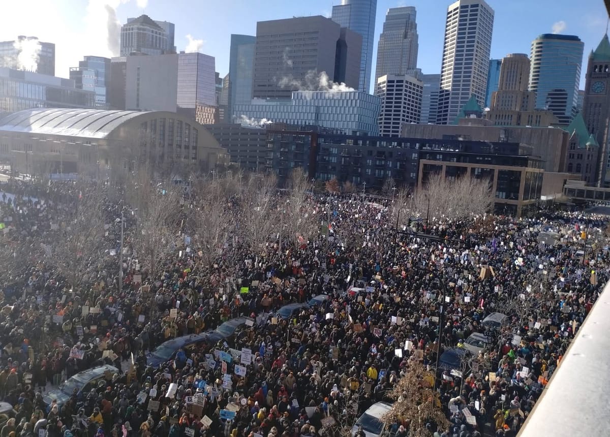 Huelga general en Minneapolis contra el despliegue de ICE. Foto: @Saul_Eugene49 (X)