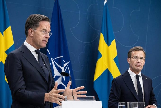 Imagen de archivo de Mark Rutte y el primer ministro sueco Ulf Kristersson en Estocolmo. Foto: NATO