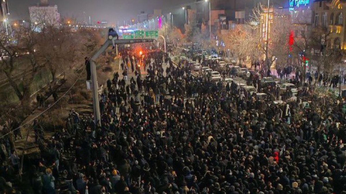 Crecen las protestas en Irán