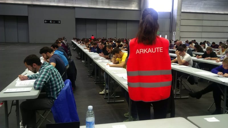 Examen de la OPE de la Ertzaintza. Foto: Gobierno Vasco