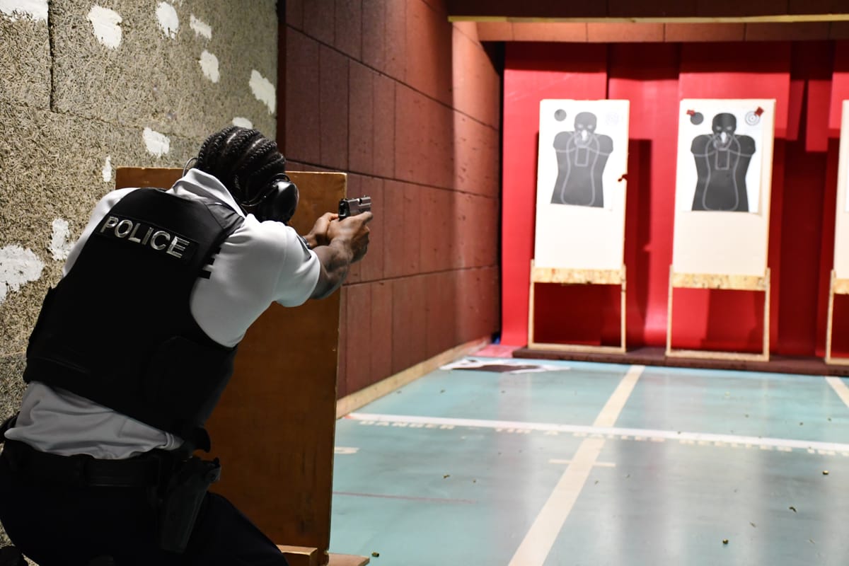 Imagen de archivo de un campo de tiro de la Policía Nacional francesa. Foto: @PoliceNationale (X)