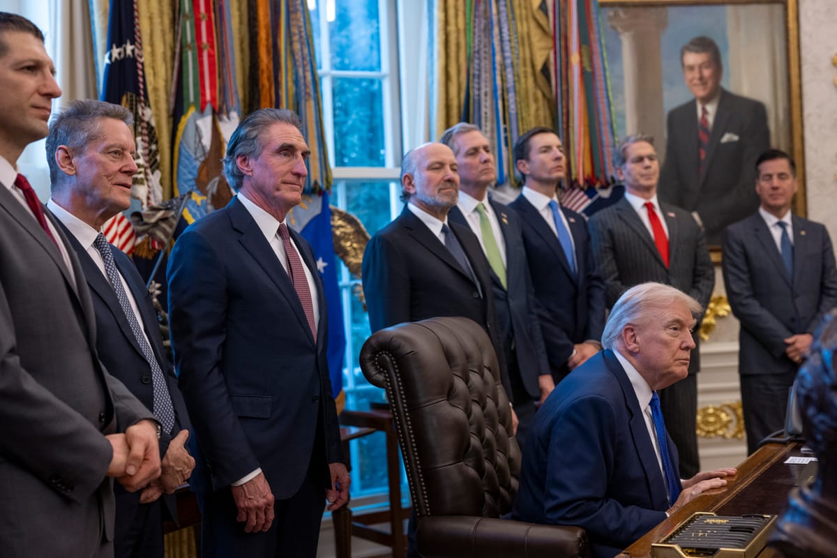 Donald Trump presentando el Project Vault en la Casa Blanca. Foto: The White House