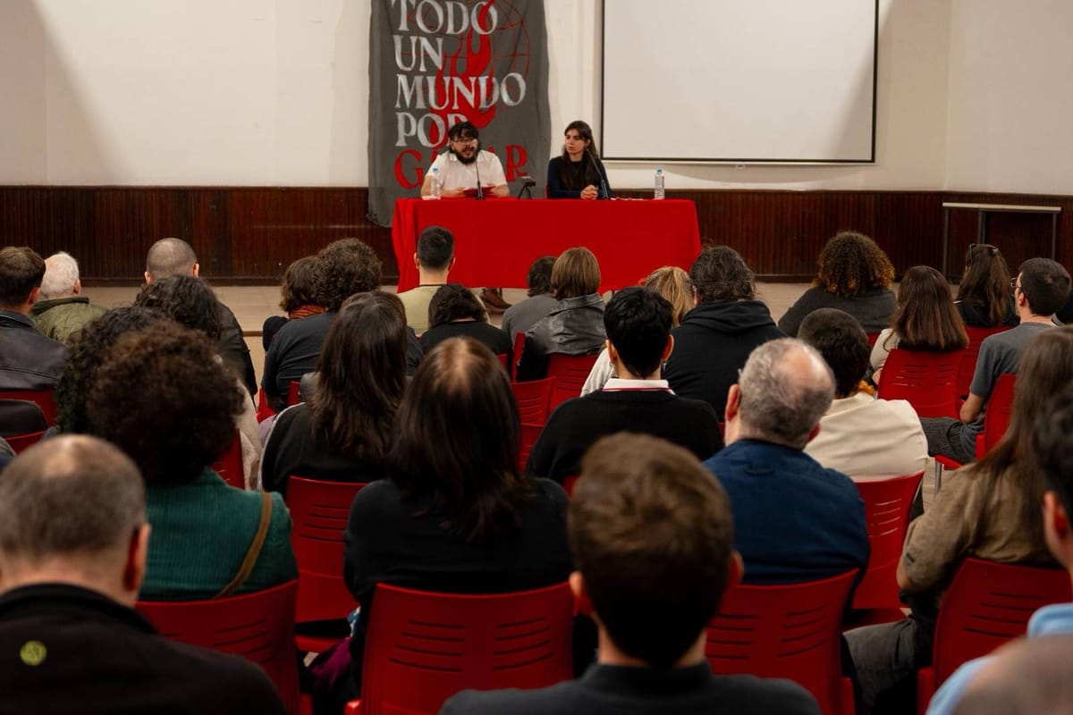 Presentación de Encuentros por el Socialismo en Canarias. Foto: @ecsocialismo (X)