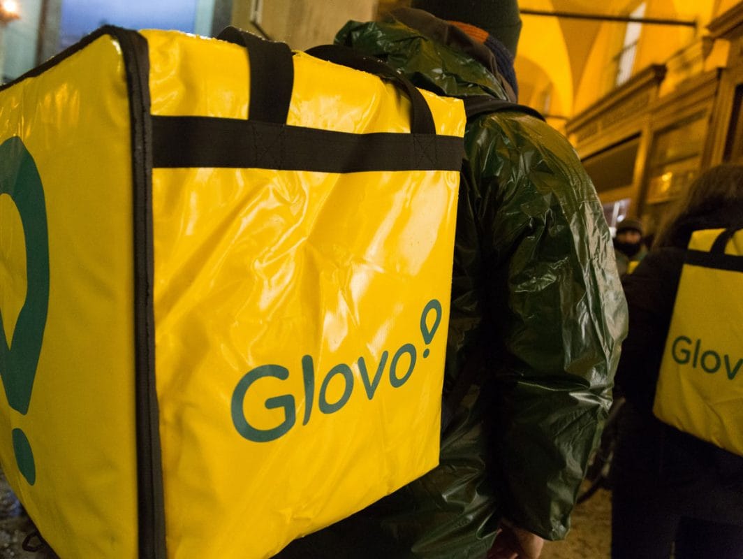 Imagen de archivo de un repartidor de Glovo. Foto: applicazioni.it