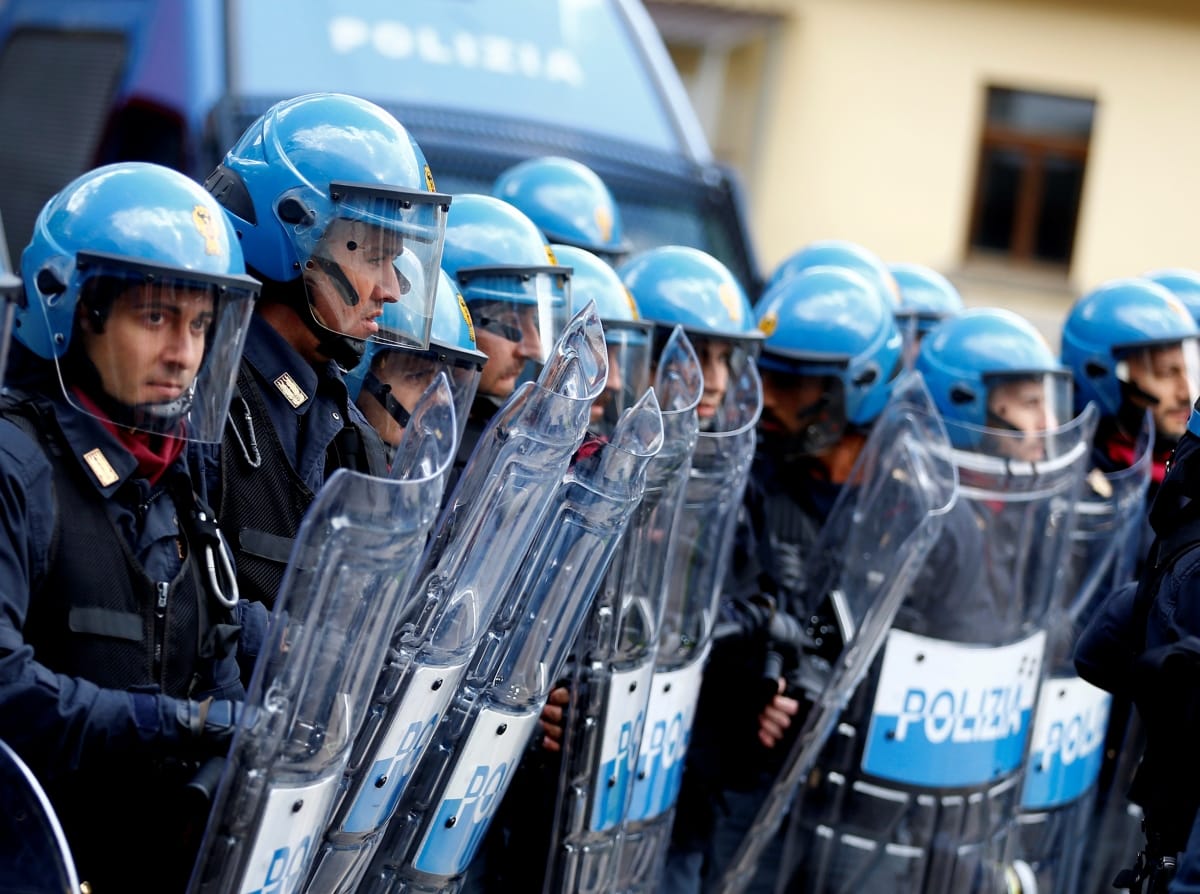 Imagen de archivo de unidades antidisturbios de la policía italiana. Foto: Reuters