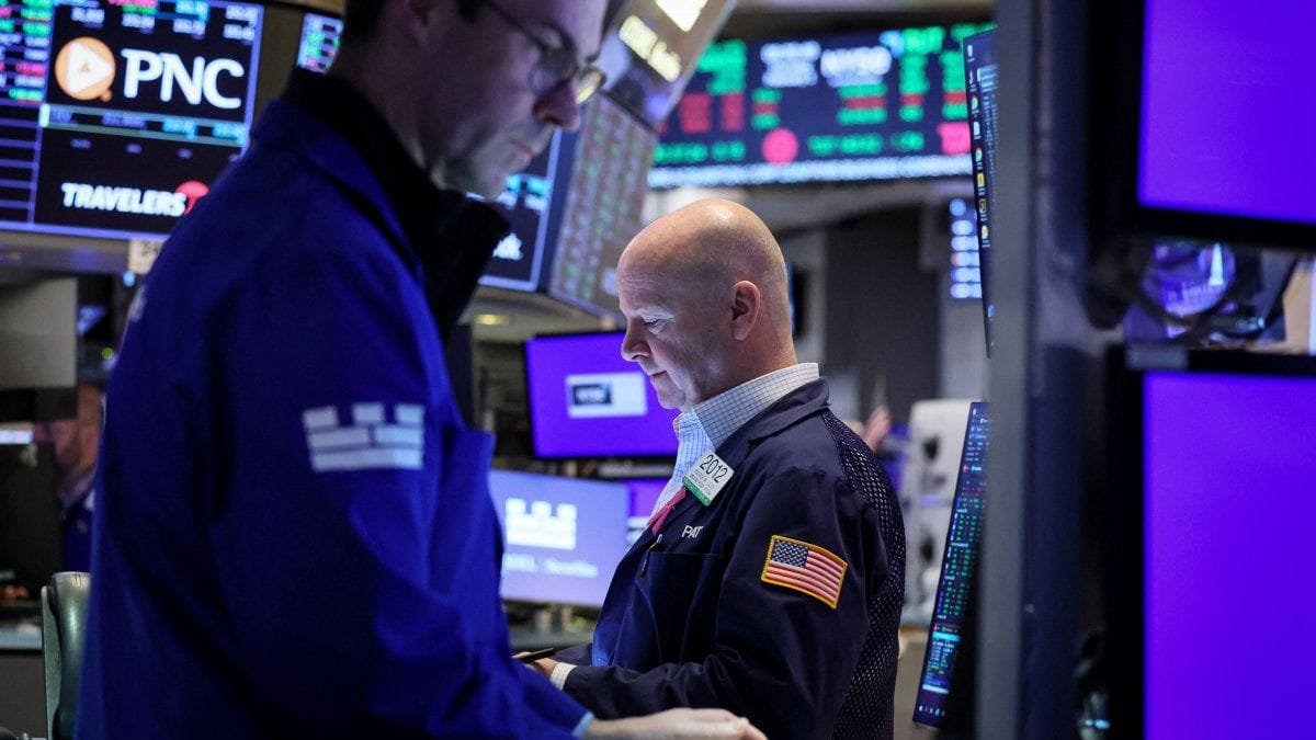 Imagen de archivo de inversores en Wall Street. Foto: Reuters