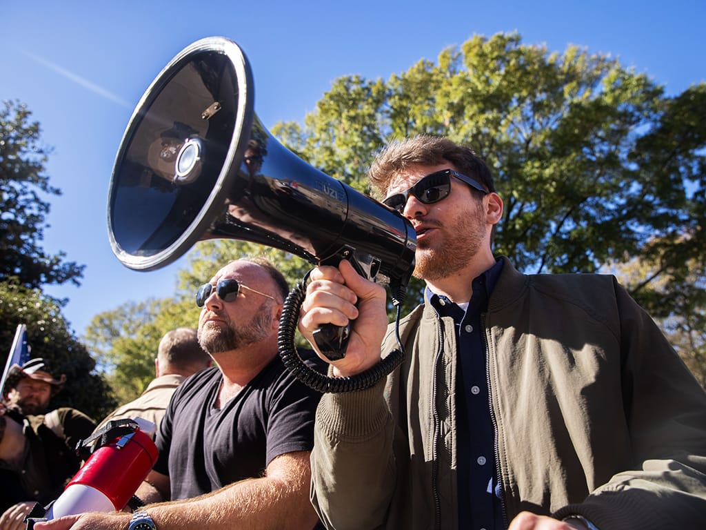 Imagen de archivo del agitador neonazi estadounidense Nick Fuentes. Foto: newstatesman.com