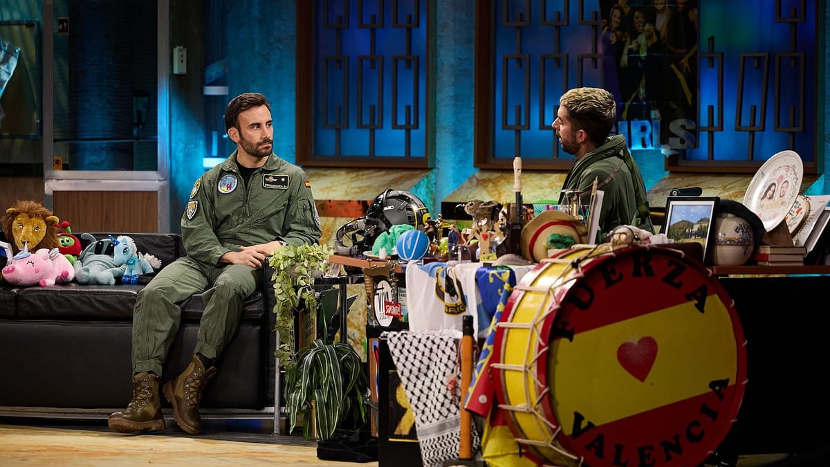 Juan Bengoechea, comandante y piloto de eurofighter, en el programa 'La Revuelta'. Foto: RTVE