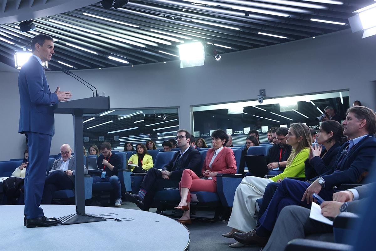 Rueda de prensa de Pedro Sánchez en La Moncloa. Foto: Moncloa / Fernando Calvo