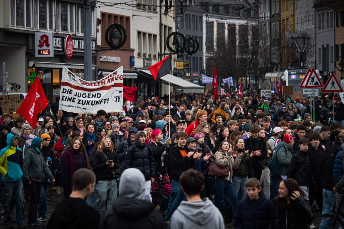 Imagen de archivo de la huelga estudiantil del 5 de marzo contra el servicio militar obligatorio en Alemania. Foto: Perspektive Online, CC BY-NC-SA 4.0