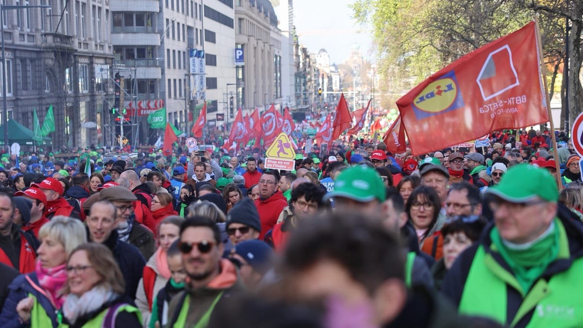 Manifestación en la huelga del 12 de marzo de 2026 en Bruselas. Fuente: Peter Mertens/X