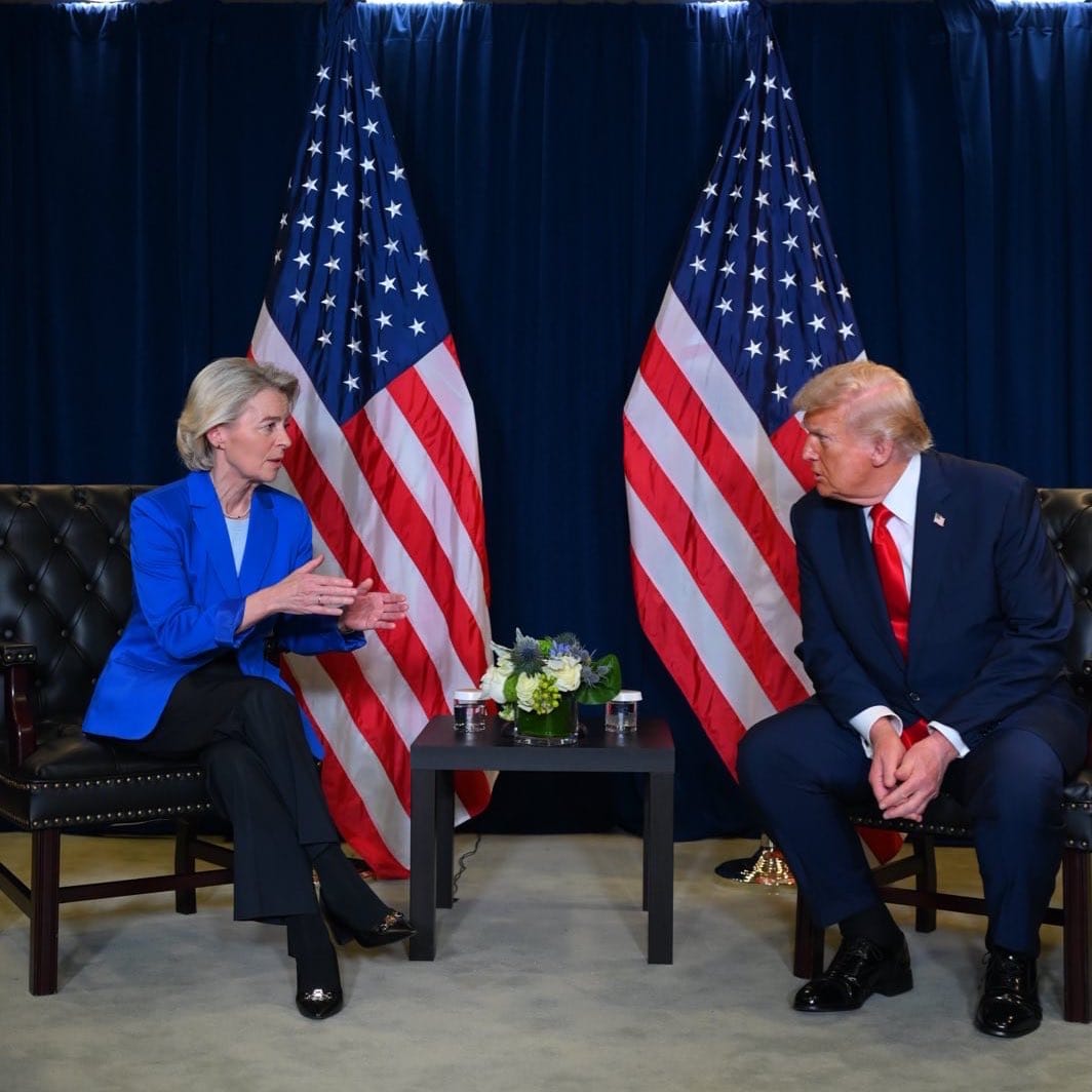 Washington amenaza a Bruselas con quitarle el “acceso favorable” al gas si no acepta comprarle 750.000 millones en energía