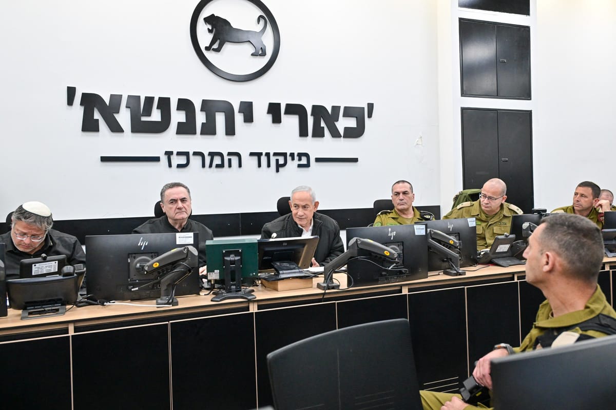 Israel y EEUU atacan dos instalaciones nucleares iraníes