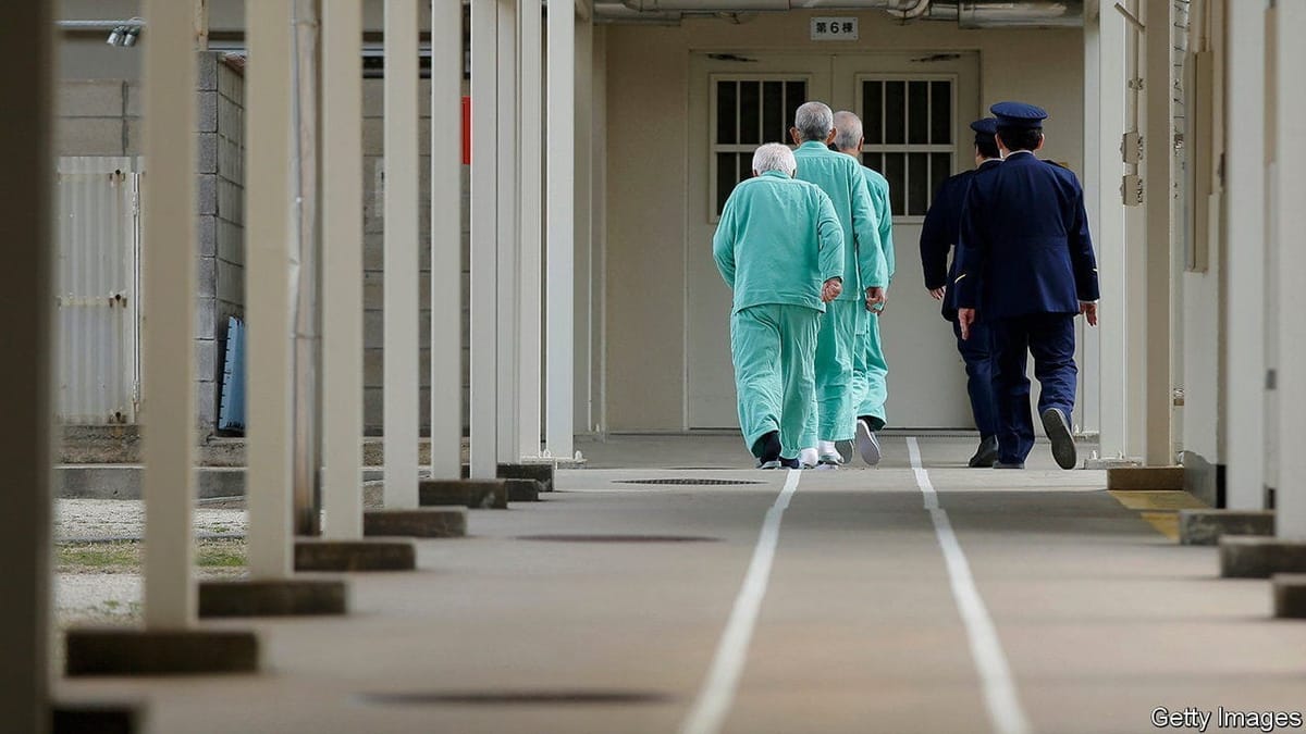 Miles de jubilados japoneses forzados al pequeño hurto para obtener techo y comida en prisión